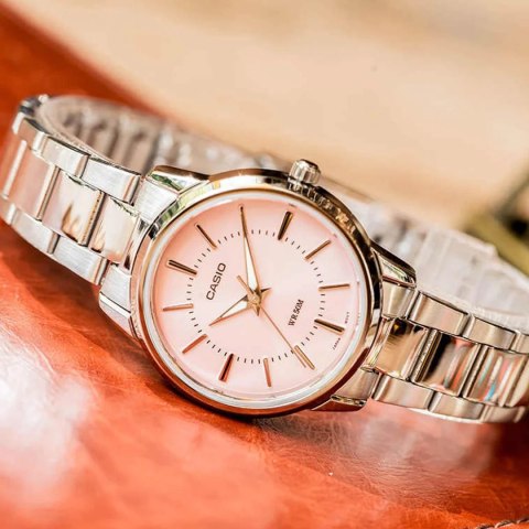 ZEGAREK DAMSKI CASIO LTP-1303D-4AVDF (zd591c) + BOX