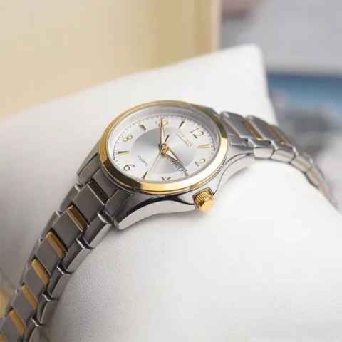 Zegarek Damski Citizen EQ0595-55A