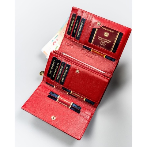 Skórzany, lakierowany portfel damski w czerwonym kolorze, wyposażony w kieszeń zewnętrzną - Peterson