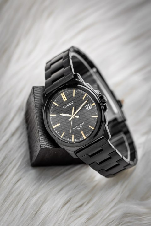ZEGAREK MĘSKI CASIO MTP-E720B-1A + BOX