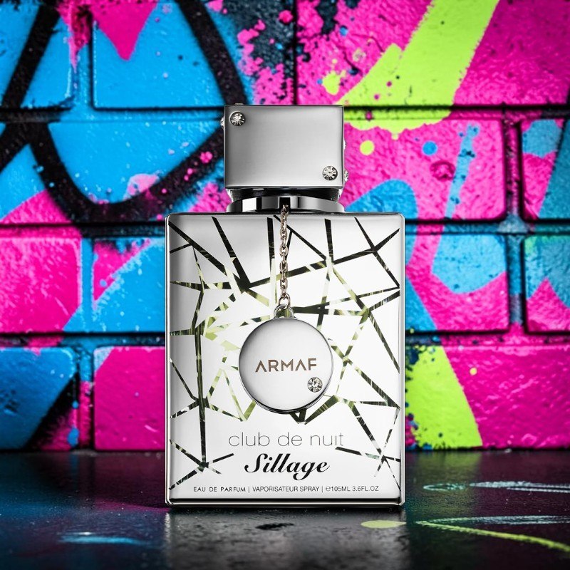 Club de Nuit Sillage