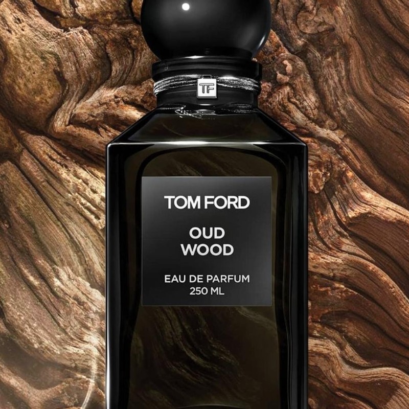 perfumy-drzewne-Photoroom.jpg